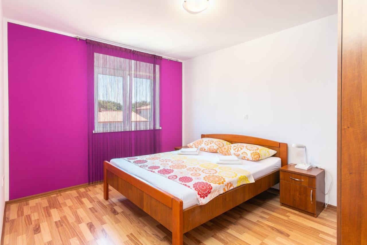 Dragan K1 Hotel Medulin Kültér fotó